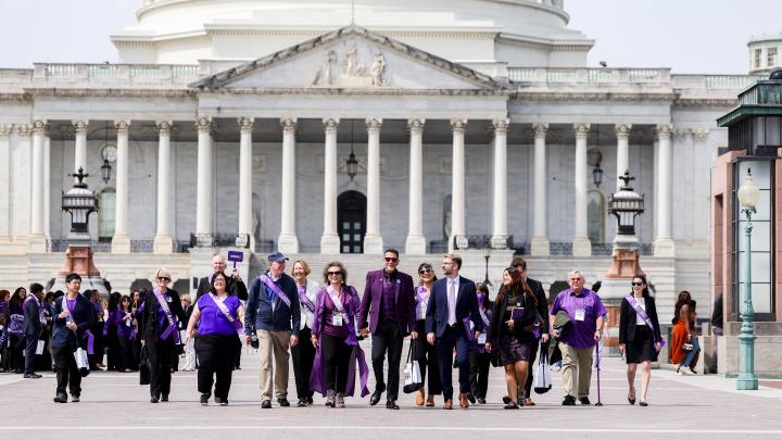 Group walking from Capitol